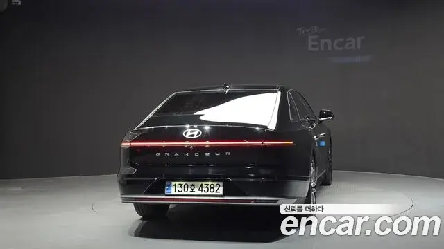 Hyundai Grandeur 2023 — Photo 4/20