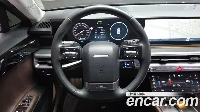 Hyundai Grandeur 2023 — Photo 13/20
