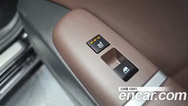 Hyundai Grandeur 2023 — Photo 19/20