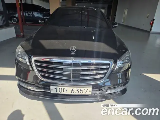 Mercedes-Benz S-Class 2018 — Фото 16/16