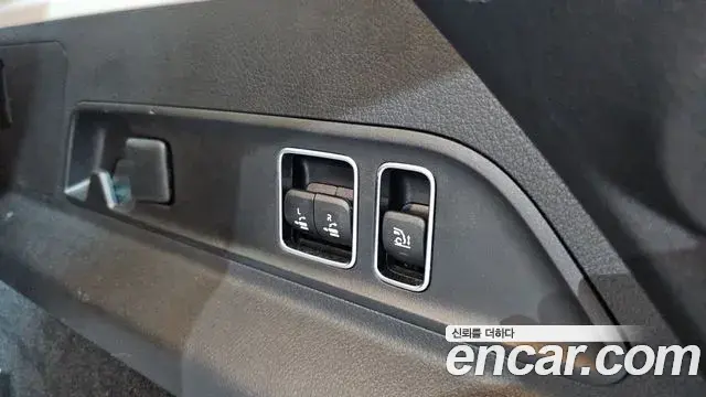 Mercedes-Benz GLE-Class 2022 — ფოტო 19/36