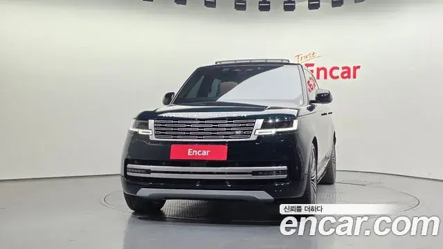 Land Rover Range Rover 2024 — ფოტო 2/20