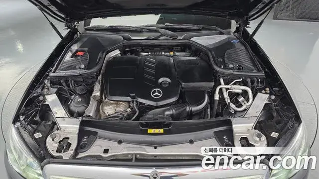 Mercedes-Benz E-Class 2019 — Фото 6/20