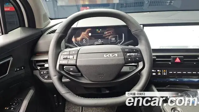 Kia Sportage 2025 — Фото 13/20