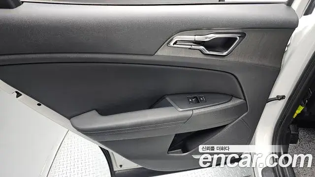 Kia Sportage 2025 — ფოტო 32/32