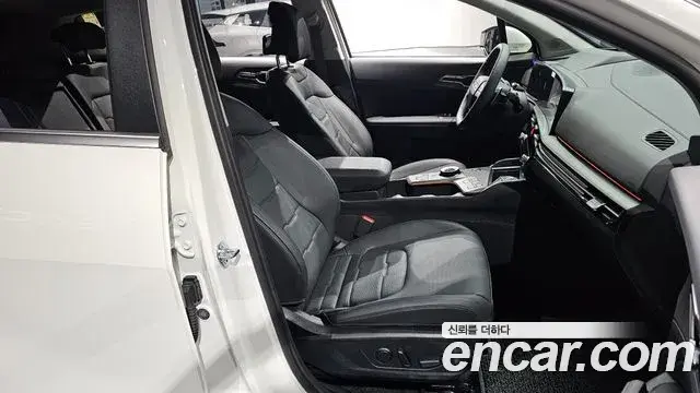Kia Sportage 2025 — ფოტო 13/32