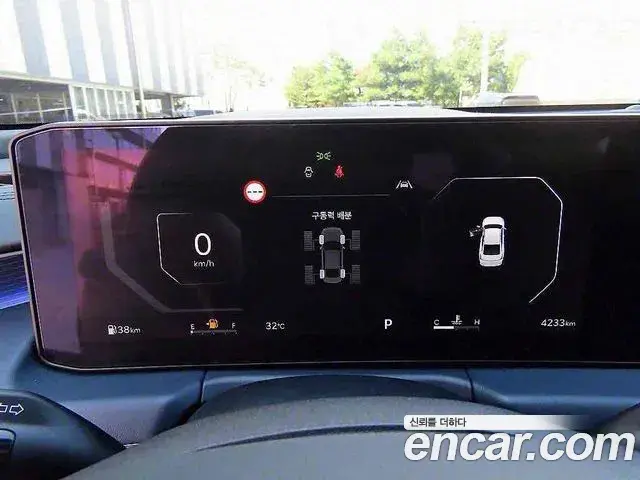 Kia K8 2025 — ფოტო 8/20