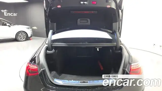 Mercedes-Benz S-Class 2021 — Photo 20/20