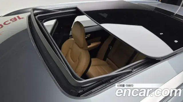 Volvo V60 Cross Country 2019 — Şəkil 17/35