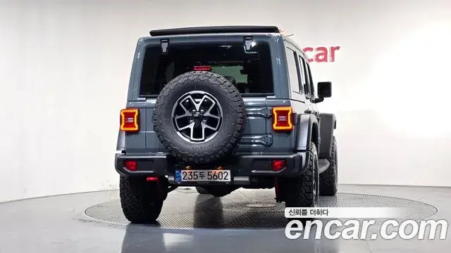 Jeep Wrangler 2025 — Photo 3/20