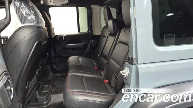 Jeep Wrangler 2025 — Photo 11/20
