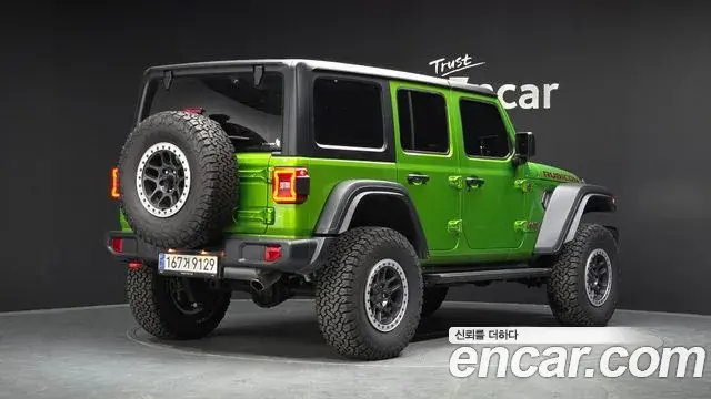 Jeep Wrangler 2025 — Photo 2/20