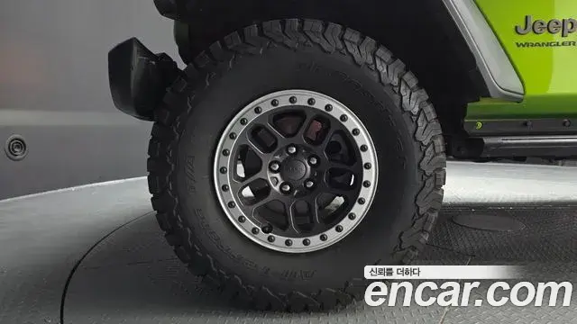 Jeep Wrangler 2025 — Photo 5/20