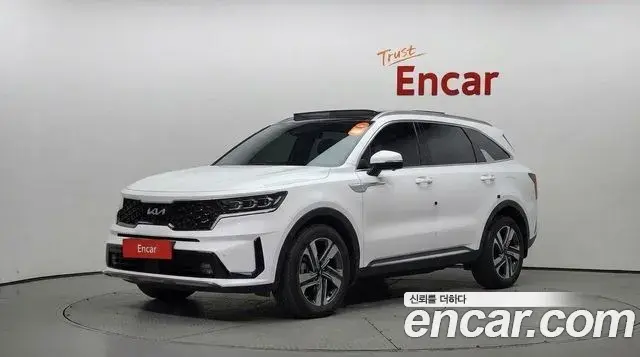 Kia Sorento 2023 — ფოტო 2/38