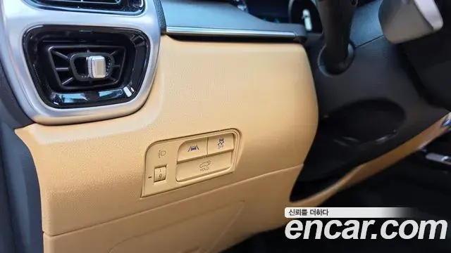 Kia Sorento 2023 — ფოტო 8/38