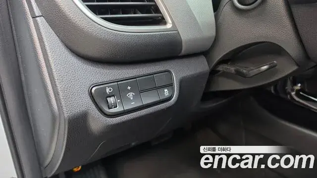 Kia Seltos 2024 — Şəkil 8/32