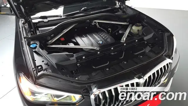 BMW X5 2019 — Photo 6/20