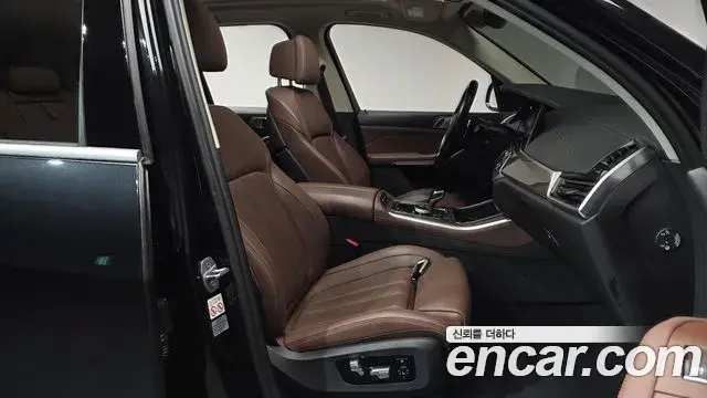 BMW X5 2019 — Photo 12/20