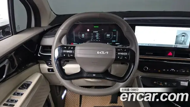 Kia Carnival 2024 — Фото 13/20