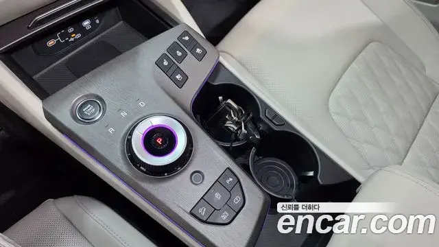 Kia Sportage 2025 — Şəkil 6/20