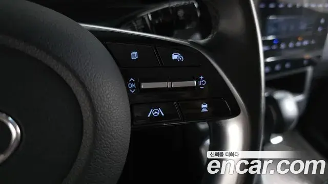 Hyundai Staria 2022 — Фото 16/20