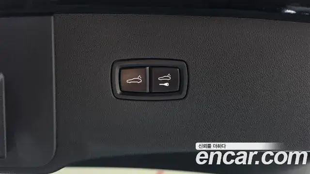 Porsche Cayenne 2020 — Photo 16/20
