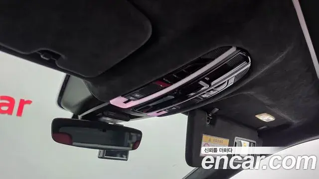 Porsche Cayenne 2020 — Photo 20/20