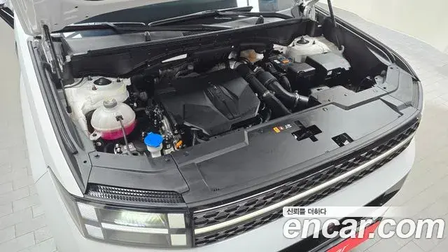 Hyundai Santa Fe 2023 — Photo 6/20