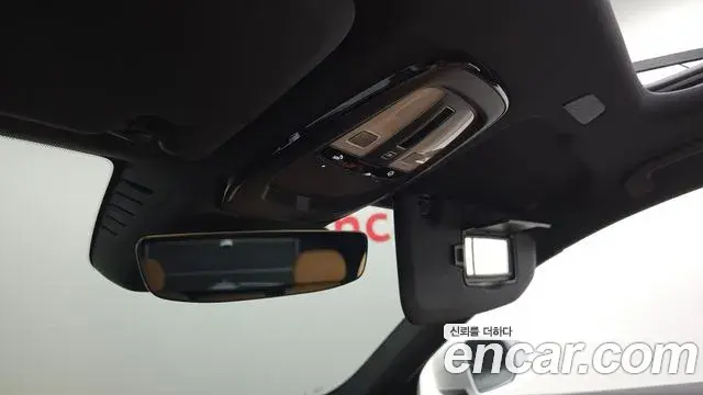 Volvo XC60 2025 — Photo 34/34