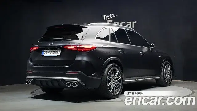 Mercedes-Benz GLC-Class 2025 — Photo 2/20