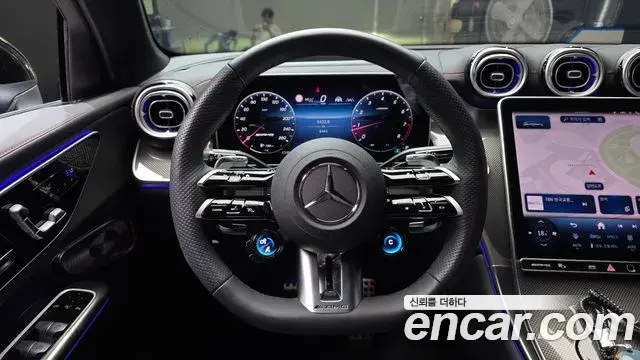 Mercedes-Benz GLC-Class 2025 — Photo 13/20