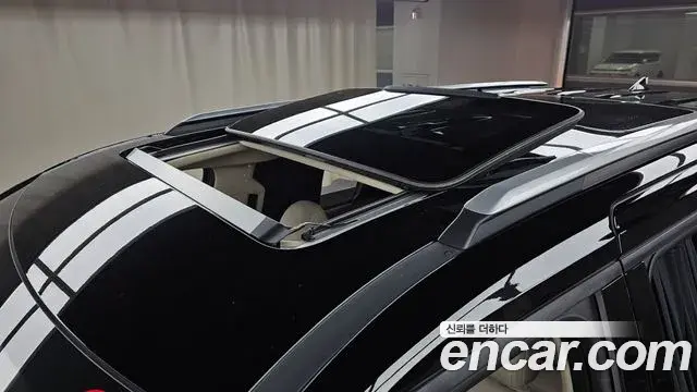 Kia Carnival 2025 — Photo 18/20