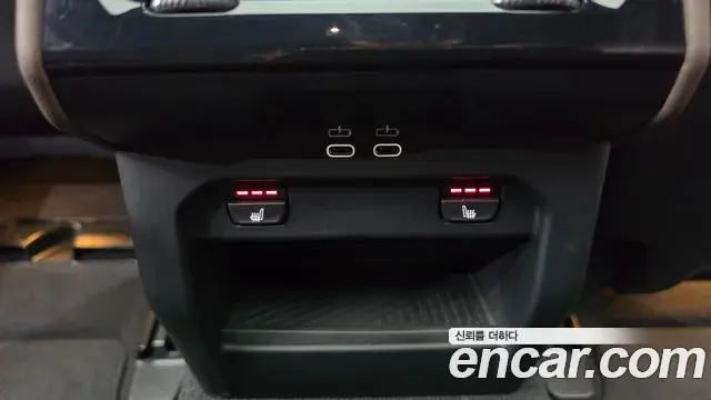 BMW 5 Series 2024 — Photo 13/20