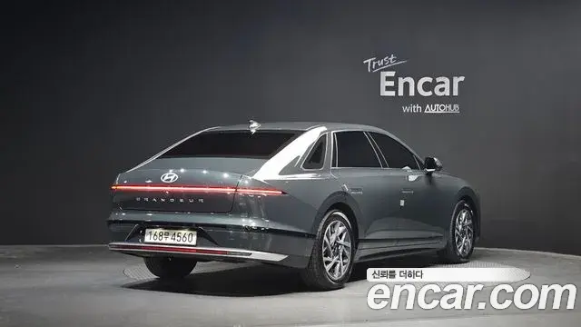 Hyundai Grandeur 2023 — Photo 2/20