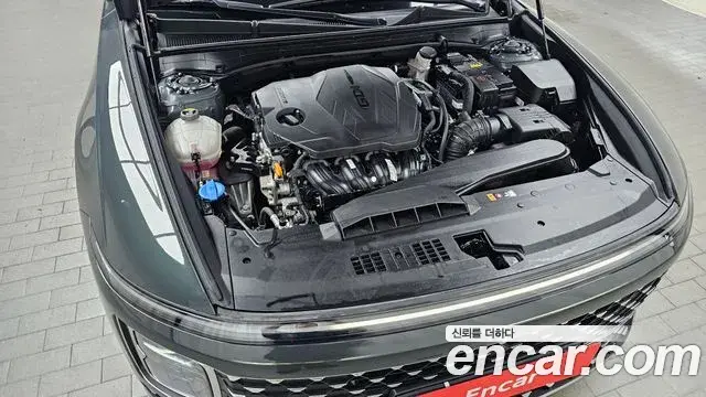 Hyundai Grandeur 2023 — Photo 6/20