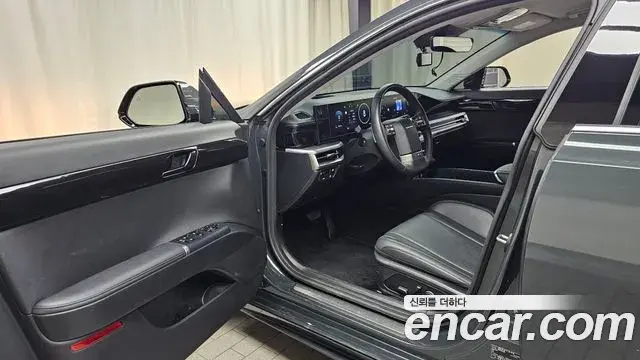Hyundai Grandeur 2023 — Photo 10/20