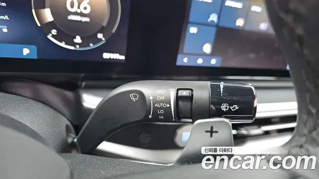 Hyundai Grandeur 2023 — Photo 19/20
