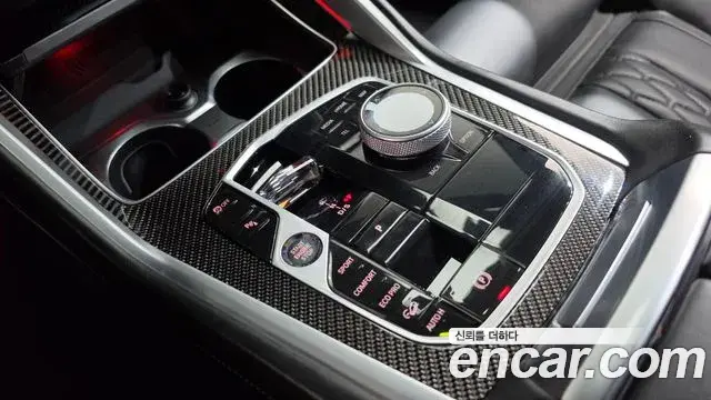 BMW X6 2025 — Photo 9/20