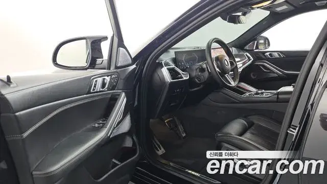 BMW X6 2025 — Photo 10/20