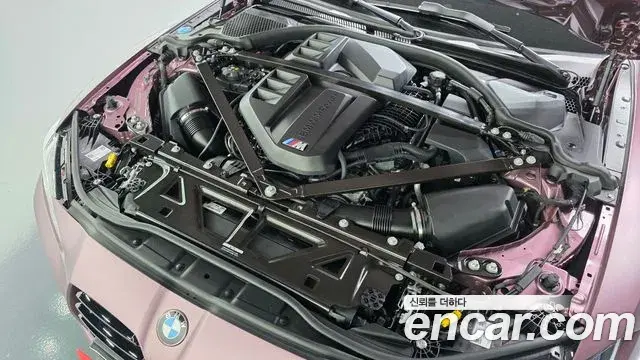BMW M4 2024 — Photo 6/20