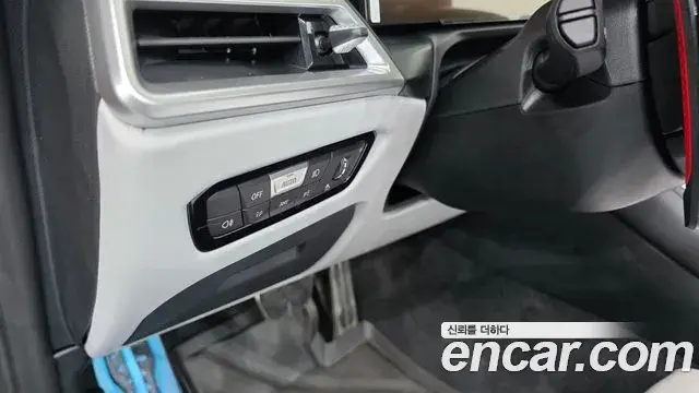 BMW M4 2024 — Photo 17/20