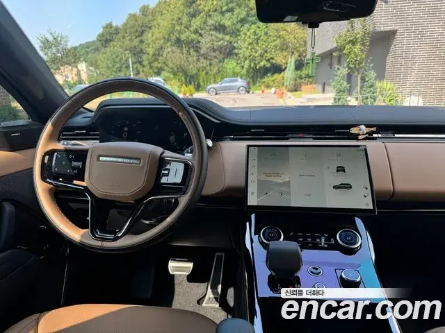 Land Rover Range Rover Sport 2023 — Photo 10/10