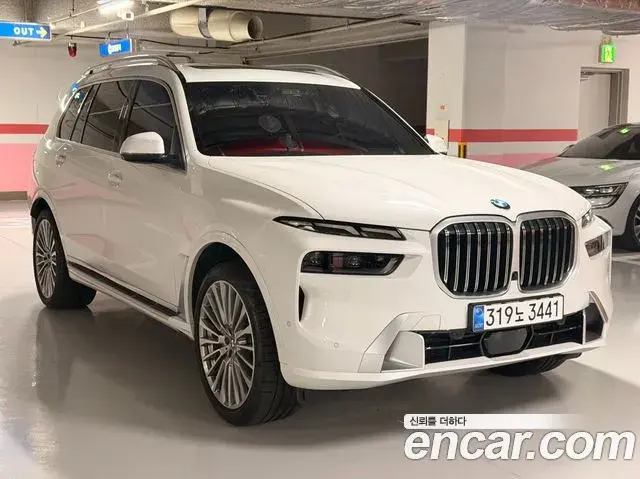 BMW X7 2024 — Photo 2/20
