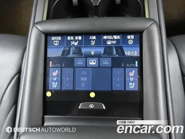 Lexus LS500 2021 — Photo 8/20