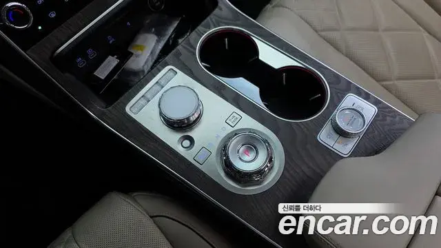 Genesis GV80 2024 — Photo 9/20