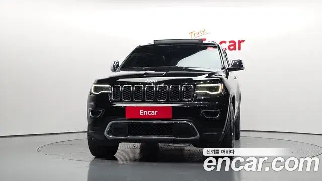 Jeep Grand Cherokee 2020 — Photo 3/20