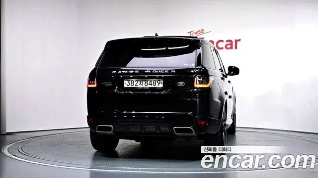 Land Rover Range Rover Sport 2019 — ფოტო 26/34