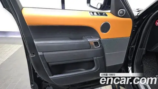 Land Rover Range Rover Sport 2019 — ფოტო 23/34