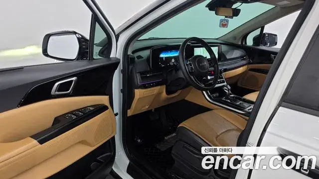 Kia Carnival 2022 — Photo 10/20