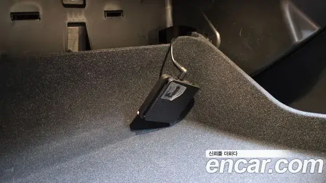 Volvo XC60 2024 — Şəkil 36/39